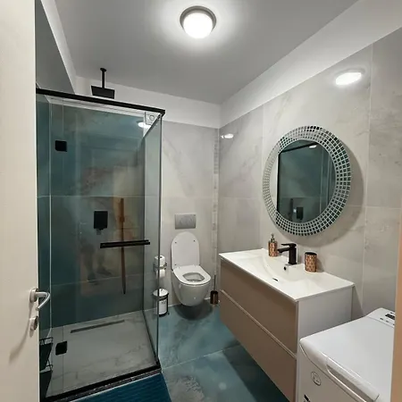 Mirami White Titanic