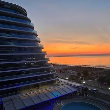 Mirami White Titanic Năvodari