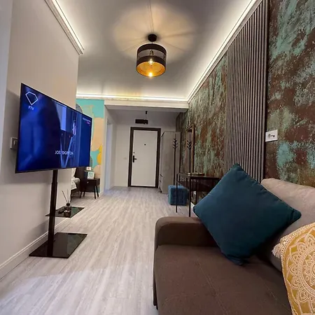 Apartamento Mirami White Titanic Năvodari