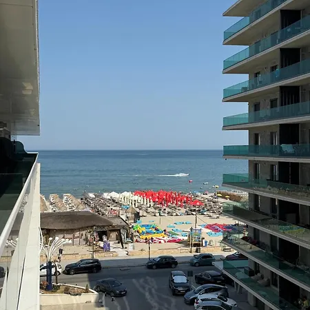 Mirami White Titanic Apartamento