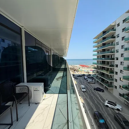 Mirami White Titanic Năvodari