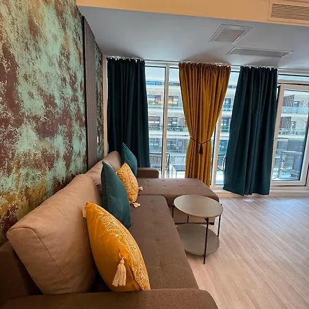 Mirami White Titanic * Năvodari